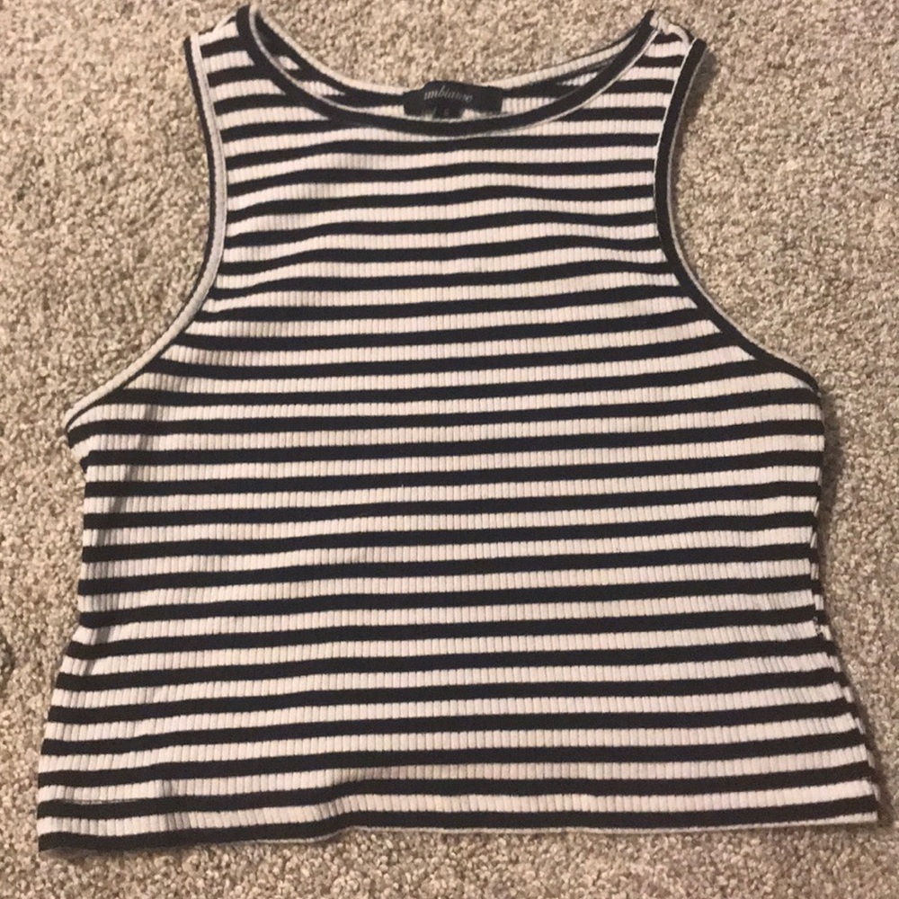 crop top